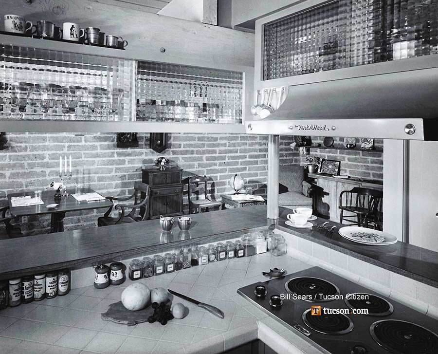 1960 photos: This home stresses livability